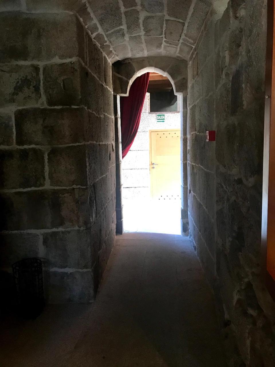 Hotel Monumento Castelo De Maceda Eksteriør bilde